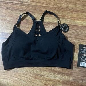 Elegant Black Women's Sports Bra with Lattice Detail